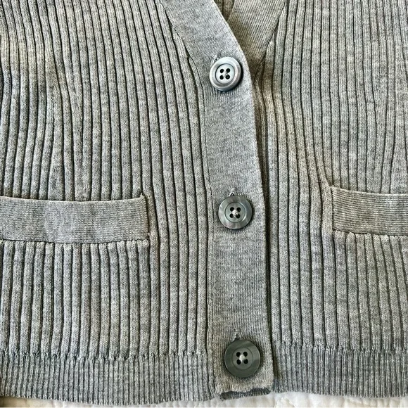 NWT J. Crew V-Neck Cardigan - Picture 7 of 9